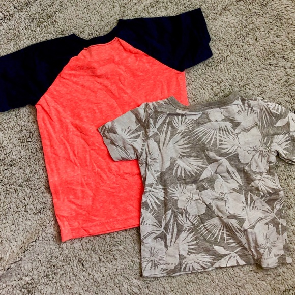 Summer Shirts Bundle - Picture 4 of 4